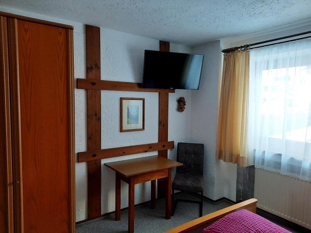Appartement Haus Renate à Lermoos Extérieur photo
